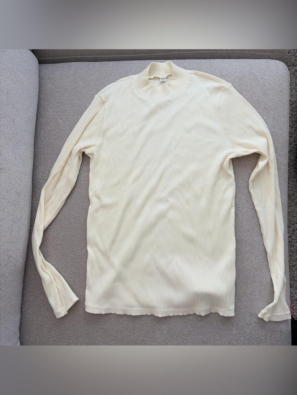 NWOT Uniqlo Cream Ribbed Mock Neck Top